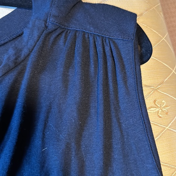 Three Dots xl deep vee neck sleeveless tee shirt black tie neck - Picture 3 of 8